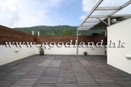 SAI KUNG Village House For Sale | Hottest Location, Recent Renovation & Equipped Kitchen