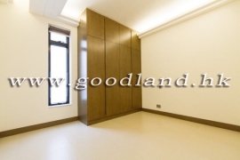SAI KUNG Village House For Sale | Hottest Location, Recent Renovation & Equipped Kitchen