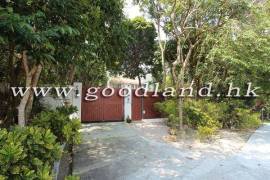 SAI KUNG Village House For Sale | Huge Garden, Private Pool, Mountain View & 4 Bedrooms
