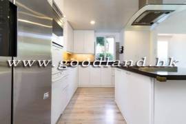 SAI KUNG Mid Level Village House For Sale | Huge Garden, Sea View & 4 Bedrooms