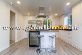 SAI KUNG Mid Level Village House For Sale | Huge Garden, Sea View & 4 Bedrooms
