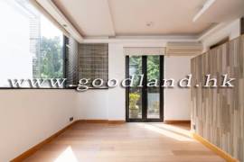 SAI KUNG Village House For Sale | Landscaped Garden, Private Gate Parking & 3 En-Suites