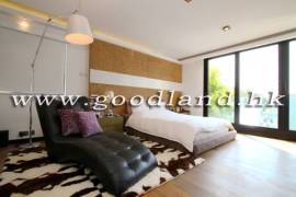 SAI KUNG Village House For Sale | Landscaped Garden, Private Gate Parking & 3 En-Suites