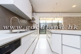 SAI KUNG Village House For Sale | Landscaped Garden, Private Gate Parking & 3 En-Suites