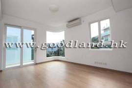 SAI KUNG Village House For Sale | Newly Renovated, Mountain View & Private Gate Parking