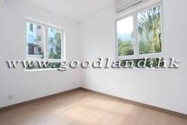 SAI KUNG Village House For Sale | Newly Renovated, Mountain View & Private Gate Parking