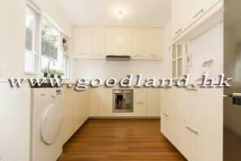 SAI KUNG Village House For Sale | Resort Style Complex, Communal Pool & Garden