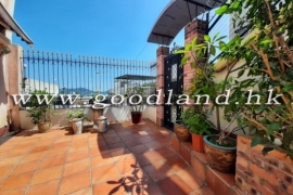 SAI KUNG Village House For Sale | Lovely Garden, Sea View & 5 Bedrooms