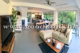 SAI KUNG Village House For Sale | End Unit, Private Gate Terrace & Sea View