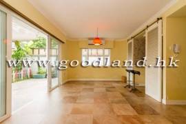 SAI KUNG Village House For Sale | Gated Community, Communal Pool & Green View