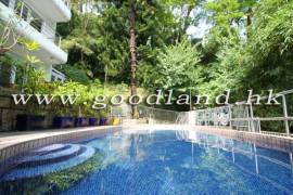 SAI KUNG Village House For Sale | Gated Community, Communal Pool & Green View
