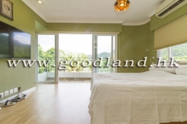 SAI KUNG Village House For Sale | Gated Community, Communal Pool & Green View