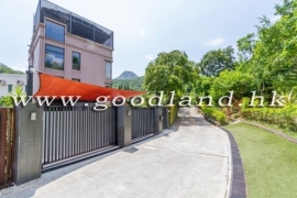 SAI KUNG Detached Village House For Sale | Large Garden, Private Gate Parking & 3 En-Suites