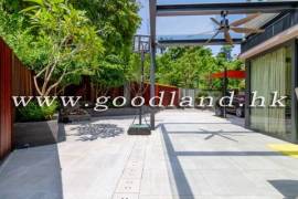 SAI KUNG Detached Village House For Sale | Large Garden, Private Gate Parking & 3 En-Suites