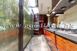 SAI KUNG Detached Village House For Sale | Large Garden, Private Gate Parking & 3 En-Suites