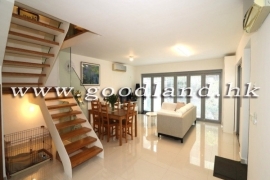 SAI KUNG Village House For Sale | Renovated Family Home, Garden & 5 Bedrooms