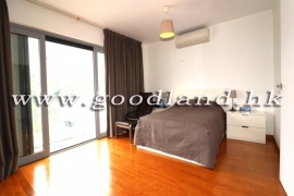 SAI KUNG Village House For Sale | Renovated Family Home, Garden & 5 Bedrooms