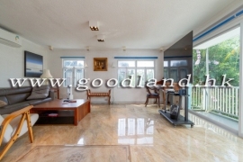 SAI KUNG Detached Village House For Sale | Garden, Green View & Parking Nearby