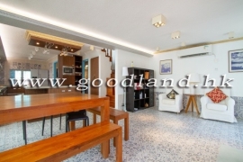 SAI KUNG Detached Village House For Sale | Garden, Green View & Parking Nearby