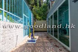 SAI KUNG Detached Village House For Sale | Garden, Green View & Parking Nearby