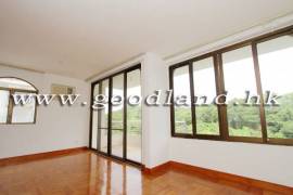 SAI KUNG Village House For Sale | Peaceful Suburban Home, Green View & 4 Bedrooms