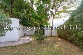 SAI KUNG Detached Village House For Sale | Garden, Spacious Layout & 5 Bedrooms