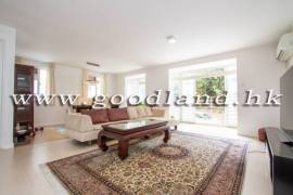 SAI KUNG Village House For Sale | Private Rooftop, Tasteful Renovation & 3 Bedrooms