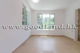SAI KUNG Village House For Sale | Large Lawn Garden, Sea View & 3 En-Suites
