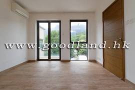SAI KUNG Village House For Sale | Greenery View, Parking Nearby & 4 Bedrooms