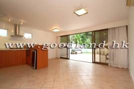 SAI KUNG Village House For Sale | Communal Pool, Lawn Garden & Mountain View