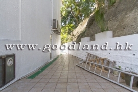 SAI KUNG Village House For Sale | Communal Pool, Lawn Garden & Mountain View