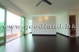 SAI KUNG Mid Level Detached Village House For Sale and Rent | Huge Lawn Garden & Sea View