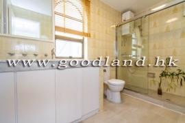 SAI KUNG Detached Village House For Sale | Huge Deeded Garden & Private Parking