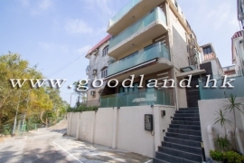SAI KUNG Village House For Sale | Partial Sea View, Parking & Tasteful Renovation