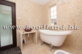 SAI KUNG Detached Village House For Sale and Rent | Close To Town, Huge Garden & Gate Parking