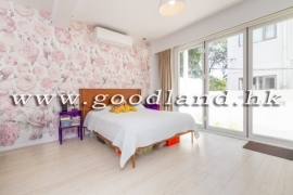 SAI KUNG Semi-Detached Village House For Sale | Sea View, High Ceiling & Garden