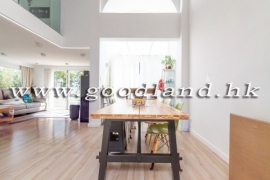 SAI KUNG Semi-Detached Village House For Sale | Sea View, High Ceiling & Garden