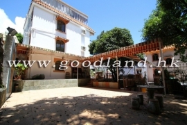 SAI KUNG Detached Village House For Sale | Stunning Sea View, Vast Garden & Parking