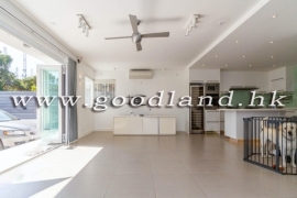 SAI KUNG Detached Village House For Sale | Deeded Garden, Gated Parking & Greenery View