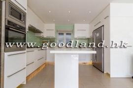 SAI KUNG Detached Village House For Sale | Deeded Garden, Gated Parking & Greenery View