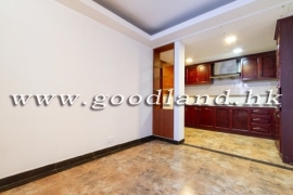 SAI KUNG Mid Level Village House For Sale | Two-Storey Home, Front Yard & 4 Bedrooms