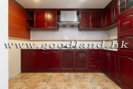 SAI KUNG Mid Level Village House For Sale | Two-Storey Home, Front Yard & 4 Bedrooms