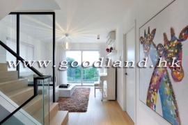 SAI KUNG Detached Village House For Sale | Sun-Filled, Parking Nearby & 5 Bedrooms