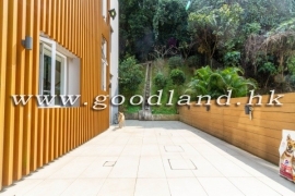 SAI KUNG Detached Village House For Sale | Sun-Filled, Parking Nearby & 5 Bedrooms
