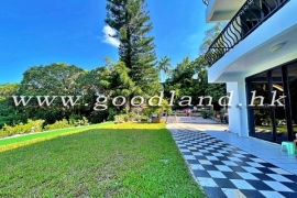 SAI KUNG Village House For Sale | End Unit, Lawn Garden, Sea and Greenery View