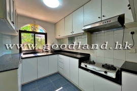 SAI KUNG Village House For Sale | End Unit, Lawn Garden, Sea and Greenery View