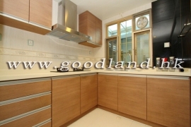 SAI KUNG Village House For Sale | Convenient Location, Lawn Garden & 4 Bedrooms