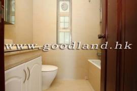 SAI KUNG Village House For Sale | Convenient Location, Lawn Garden & 4 Bedrooms