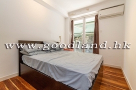 SAI KUNG Corner Village House For Sale | Large Garden, Multi Parking & Green View