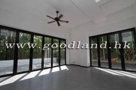 SAI KUNG Stand-Alone Village House For Sale | Huge Fenced Garden & Private Gate Parking